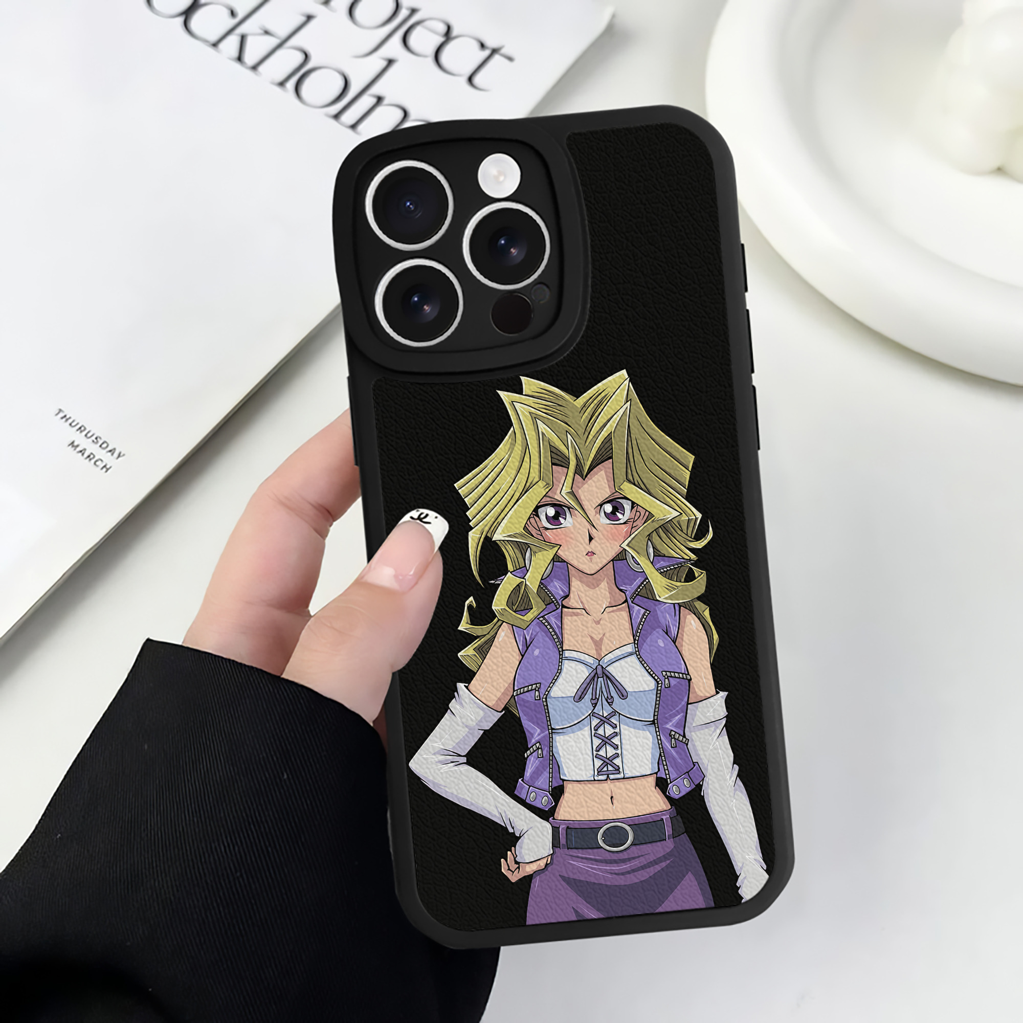 遊☆戯☆王 Yu-Gi-Oh! 【iPhone 16シリーズ対応】シリコンスマホケース（レザー調） 材質：シリコン